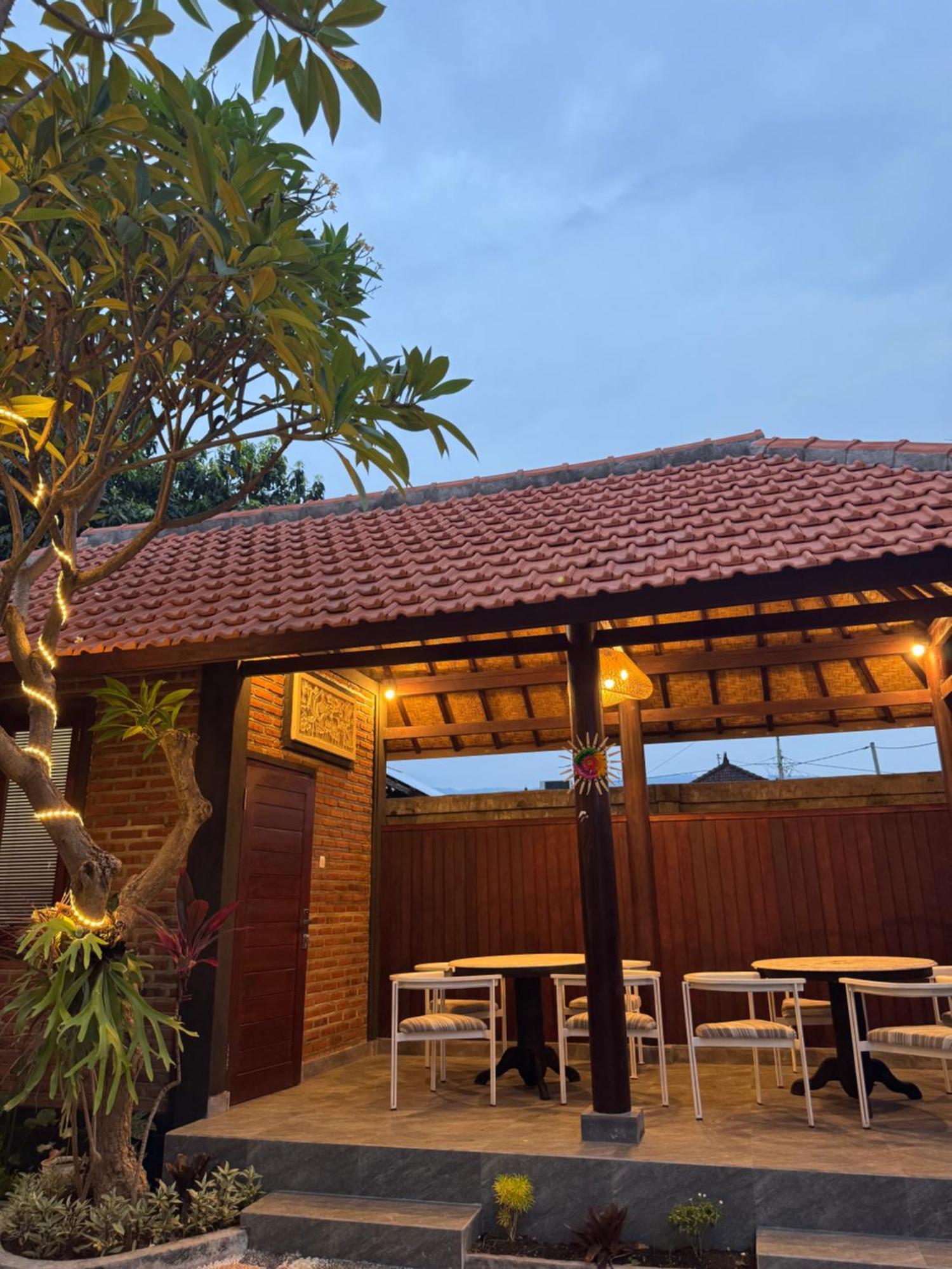 Murni'S House Lovina  Exterior photo